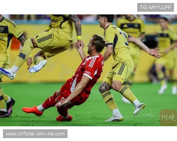 凯恩德甲赛场接穆西亚拉助攻梅开二度，拜仁大捷