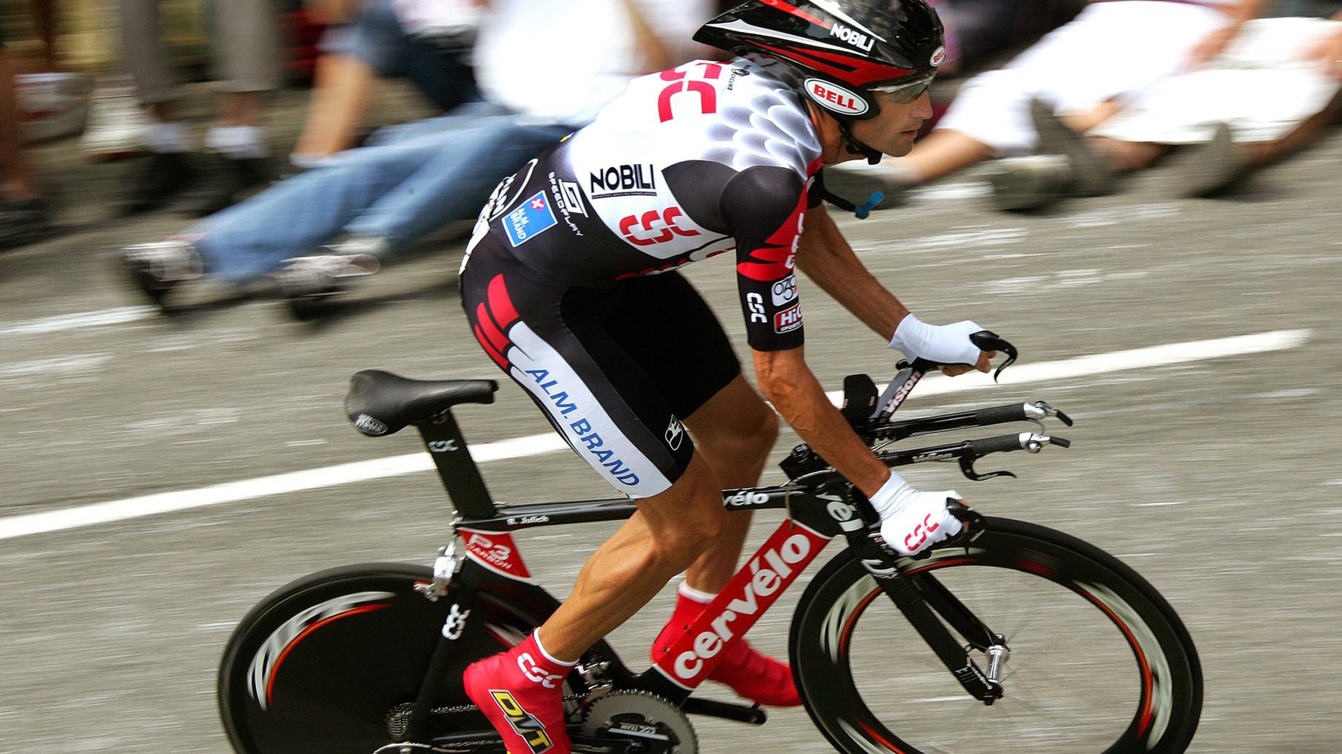 国家队引进新战术系统多角度提升整体进攻效率，进军国家队